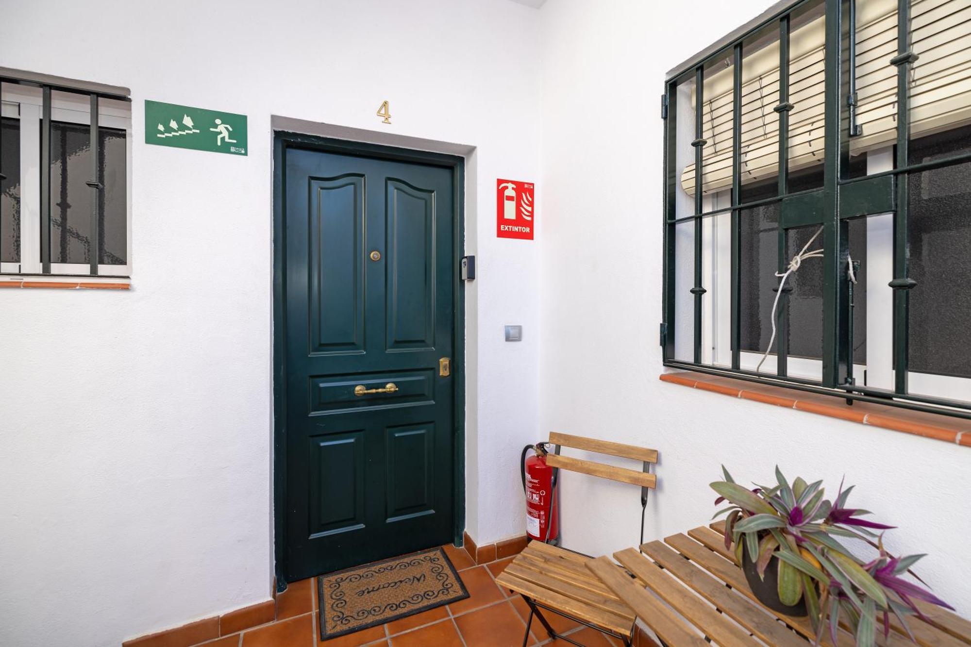 Apartamentos Trianasol Sevilla Exterior foto